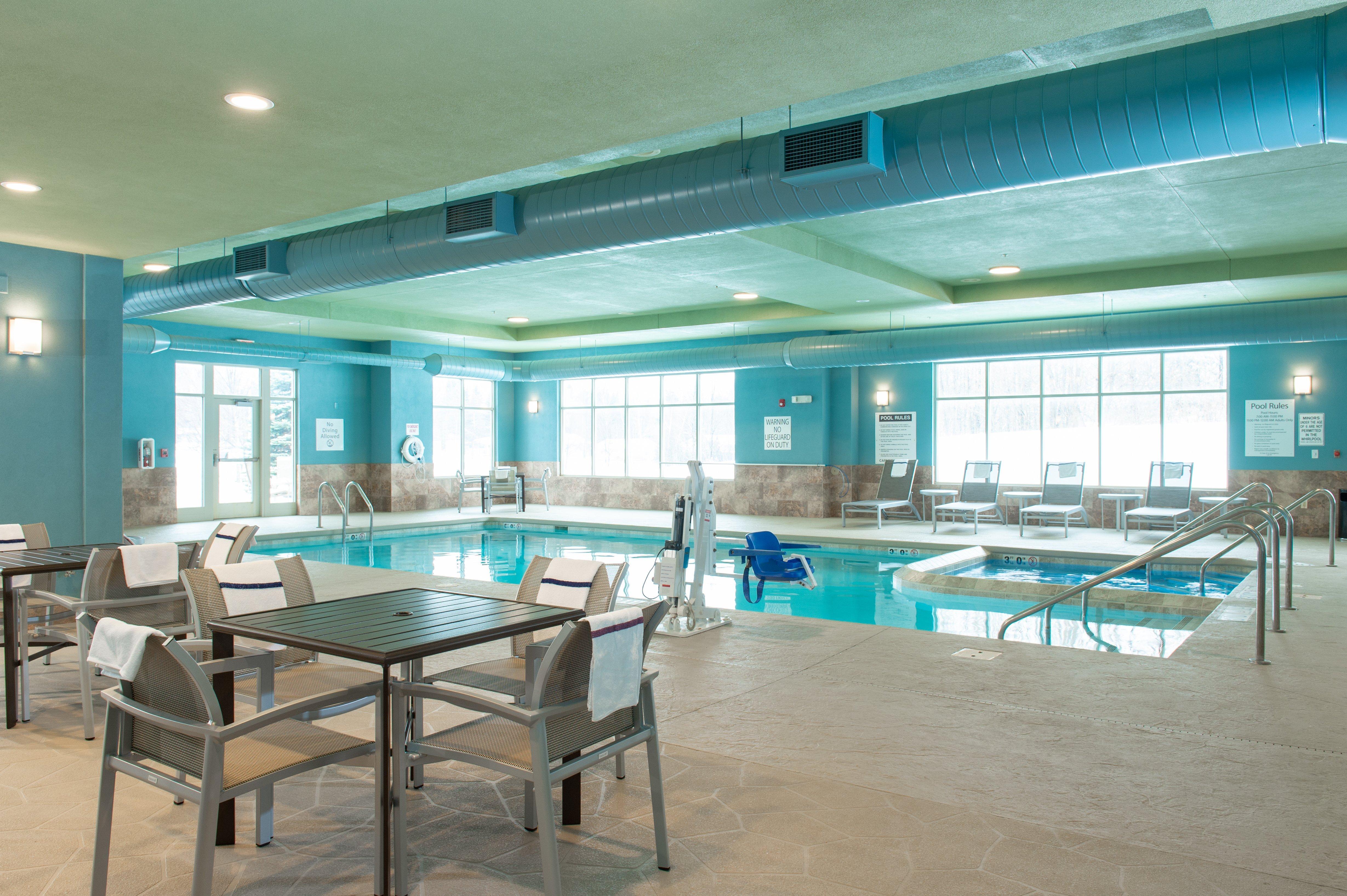 Holiday Inn Express & Suites Wausau By Ihg Weston Екстер'єр фото
