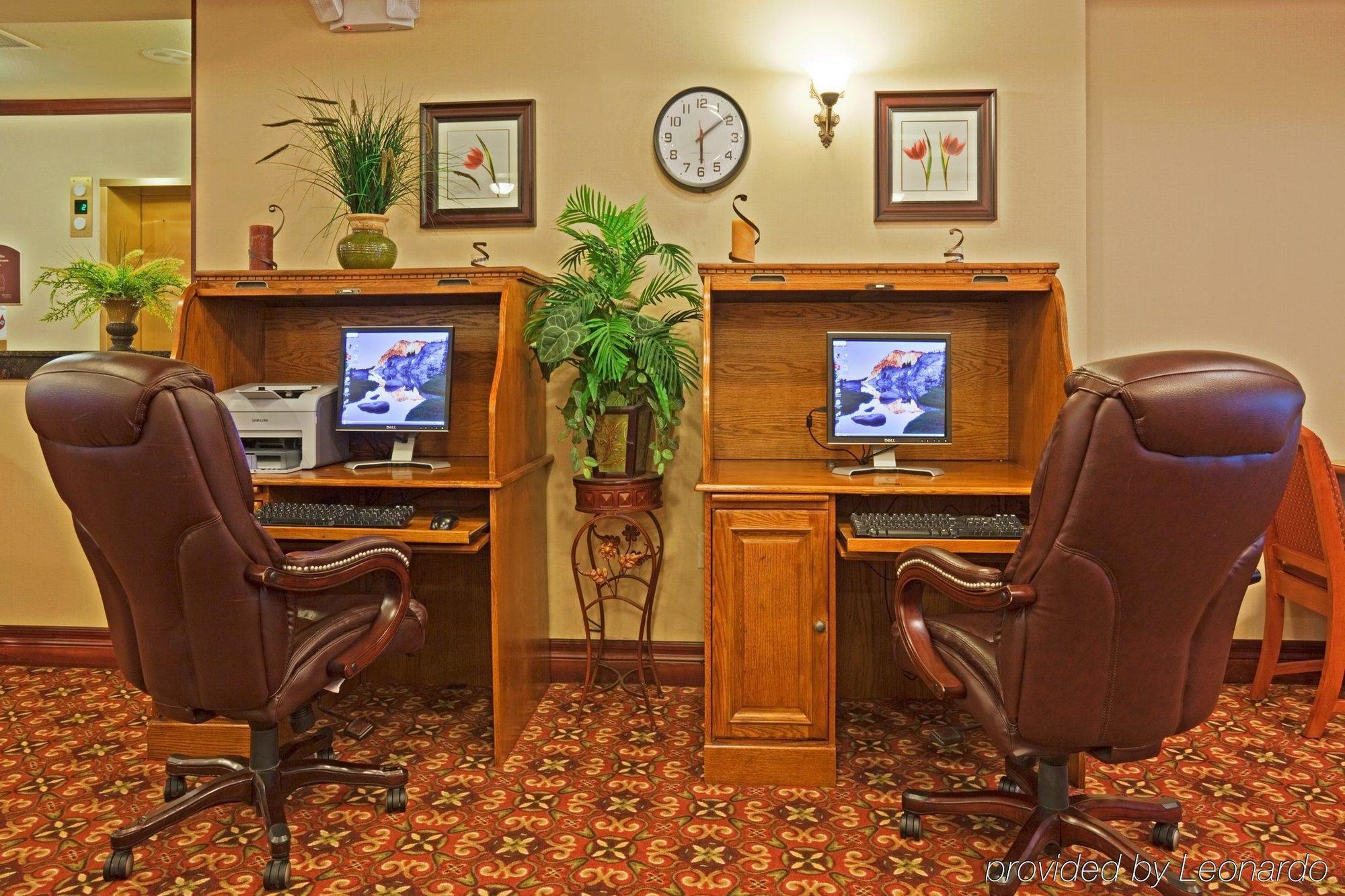 Holiday Inn Express & Suites Wausau By Ihg Weston Зручності фото