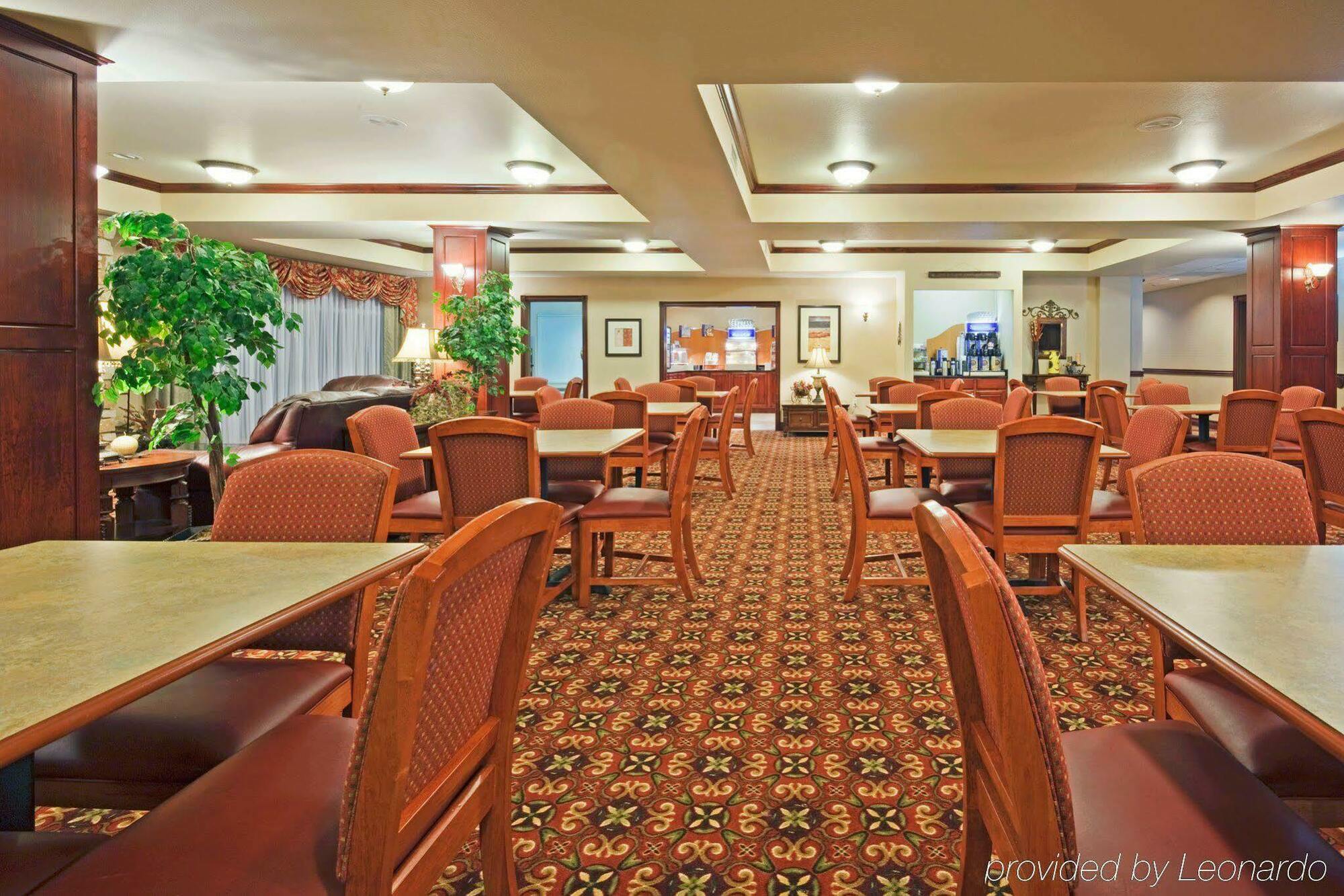Holiday Inn Express & Suites Wausau By Ihg Weston Екстер'єр фото